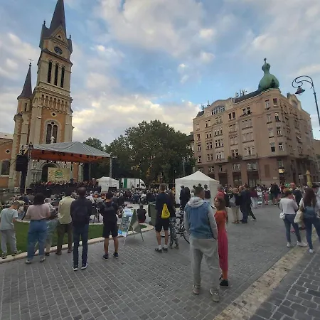 Quite And Cheap In Center B1 Sza Будапешт