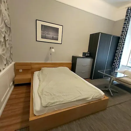 Quite And Cheap In Center B1 Sza Apartamento Budapest